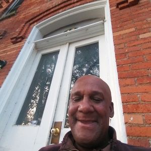 Meet your Posher, Anthony